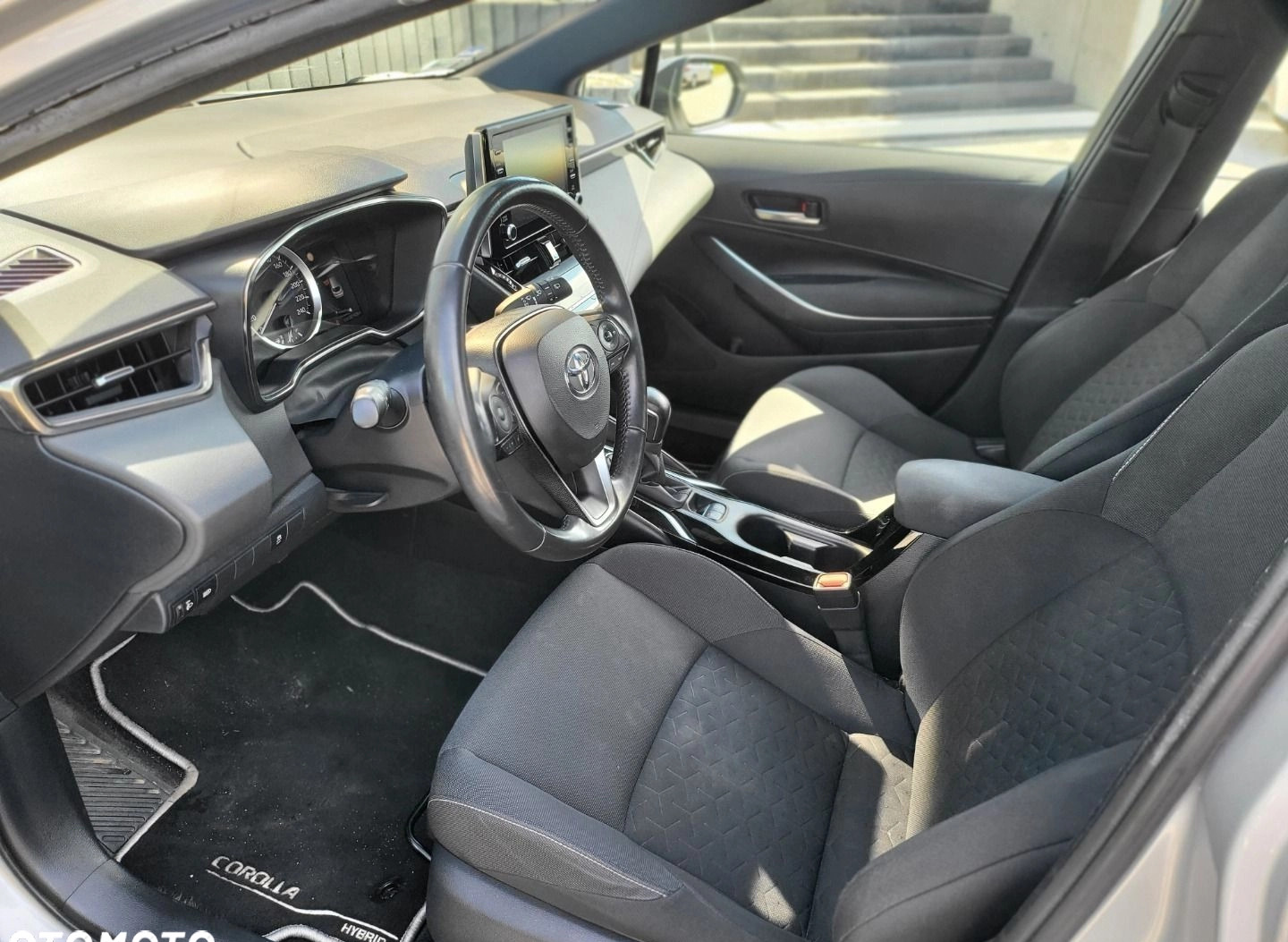 Toyota Corolla cena 69800 przebieg: 201759, rok produkcji 2019 z Kargowa małe 596